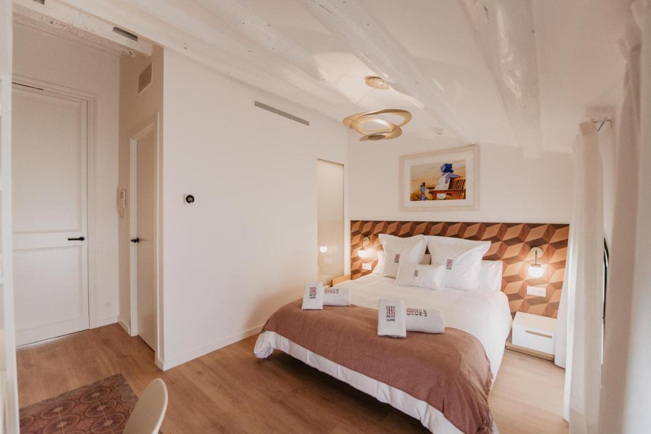 Petit Luxe Volta Bed & Breakfast Terrassa Exterior photo